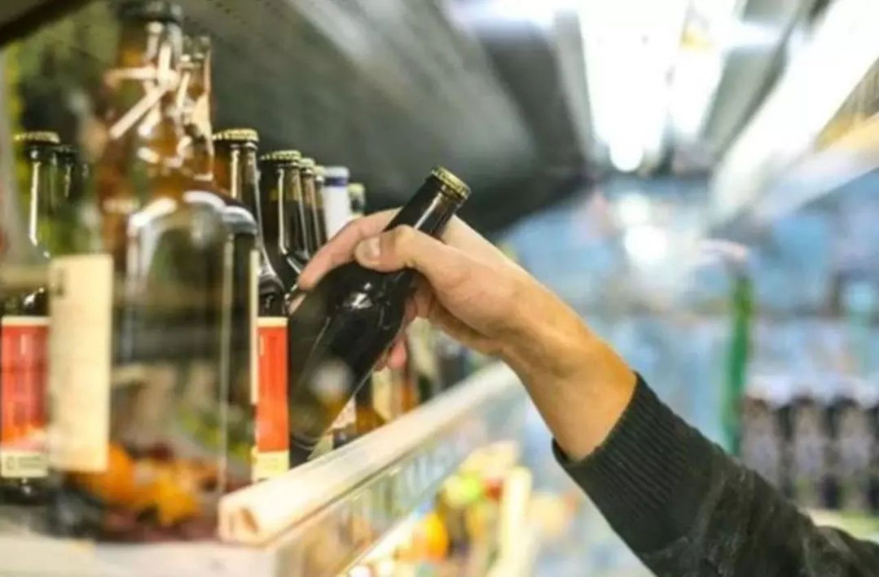 1 Ocak'tan itibaren sıkı denetim geliyor! Alkol ve sigara satan yerlere kamera şartı