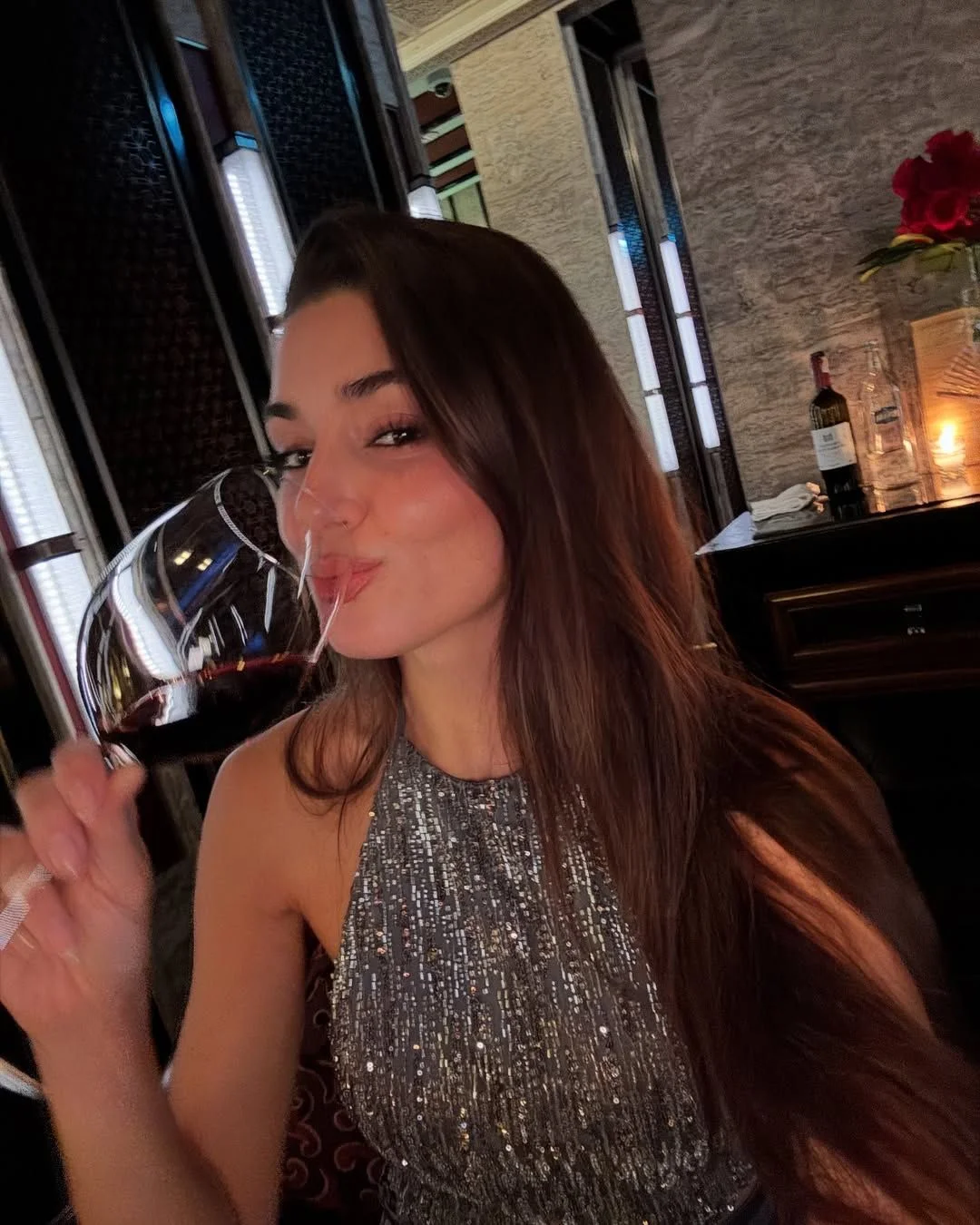 Hande Erçel 31. yaşını kutladı: İşte doğum günü partisinden kareler