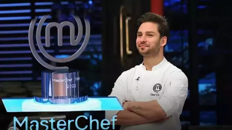 MasterChef Türkiye şampiyonu Onur Üresin oldu! Sosyal medya yıkıldı: Şefler şefliği bıraksın! İşte Onur ve Kerem'in imza tabağı...