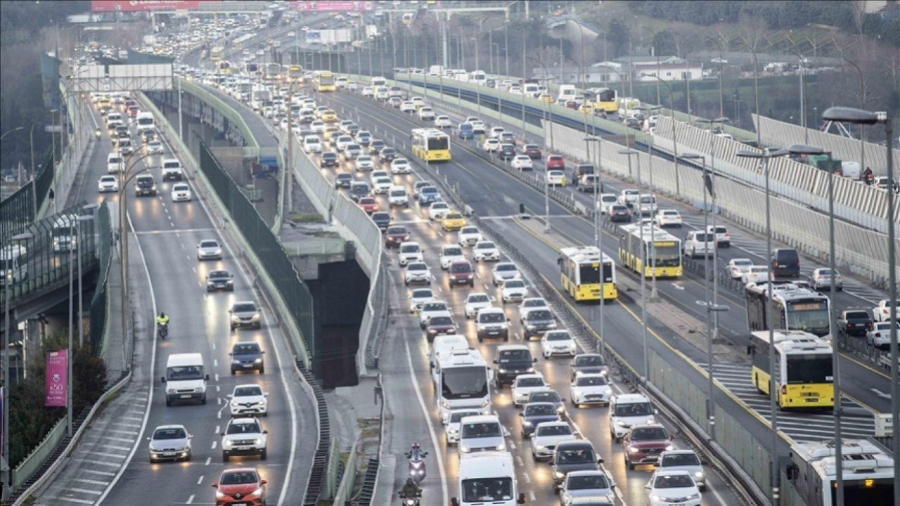2024'te trafiğe 2,6 milyon araç kayıt oldu
