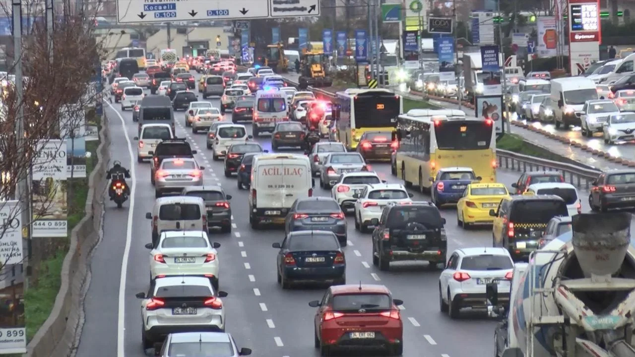 2024'te trafiğe 2,6 milyon araç kayıt oldu