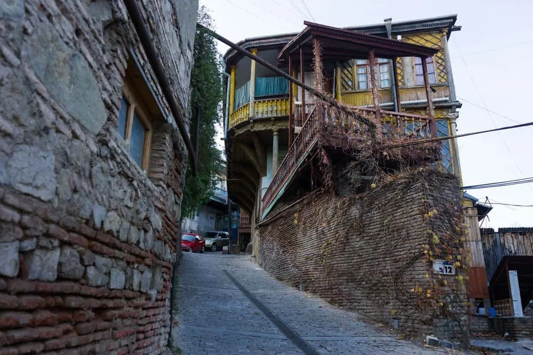 Gri gökyüzü ve sessiz sokaklar: Dünyanın en melankolik şehirleri