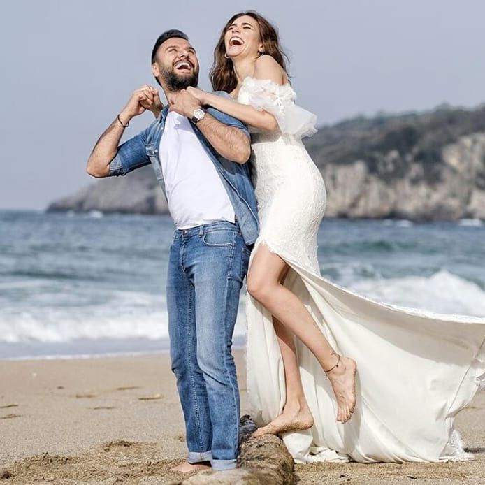 Alişan ve eşi Buse Varol Umre'de!
