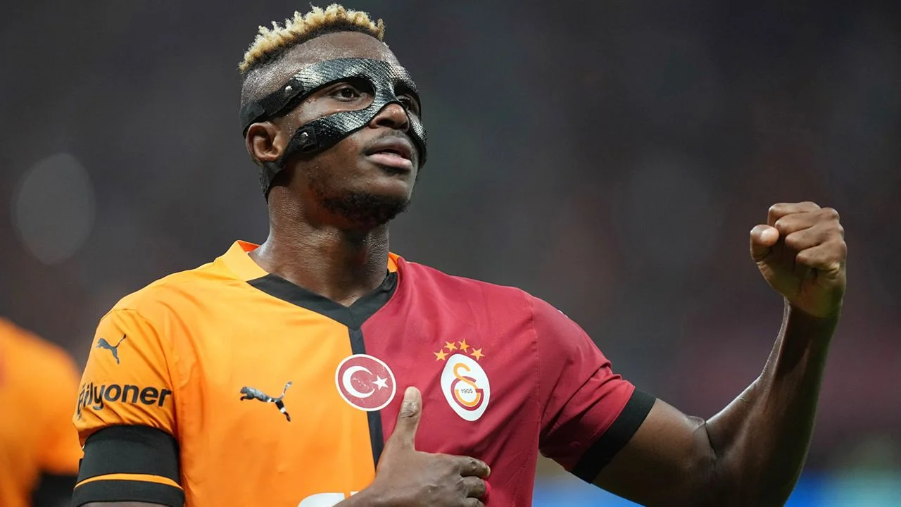 Victor Osimhen'e 2 dünya devinden resmi teklif! Galatasaray için umutları bitiren sürpriz gelişme: Nijeryalı yıldız ilk hamleyi yaptı