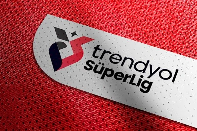 Süper Lig'de dev derbi öncesi şampiyonluk oranları güncellendi! Zirvede büyük fark...