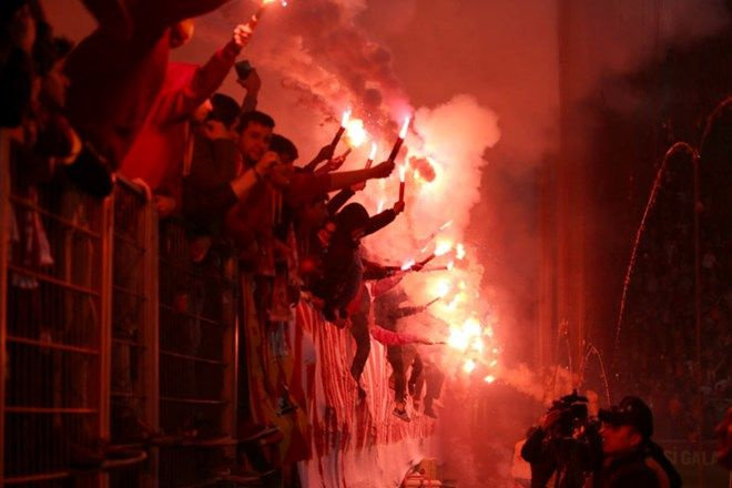 Dünyanın en çılgın taraftar grupları açıklandı: İlk 10'da 2 Türk takımı!