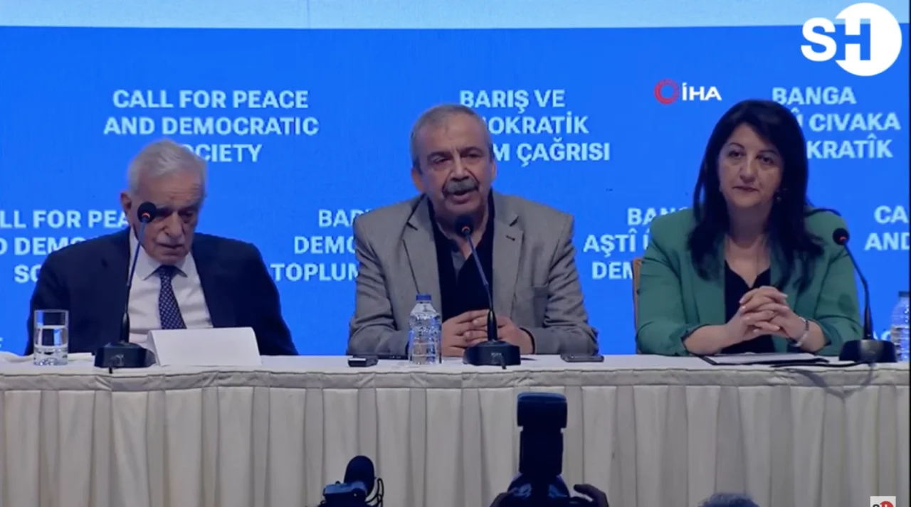 Abdullah Öcalan'ın el yazısı ile yazdığı mektubun tamamı ortaya çıktı!