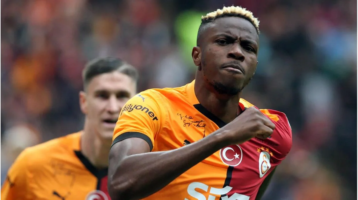 Galatasaraylı Taraftarların Gözdesi Osimhen'in Geleceği Merak Konusu! Menajerinden Açıklama Geldi