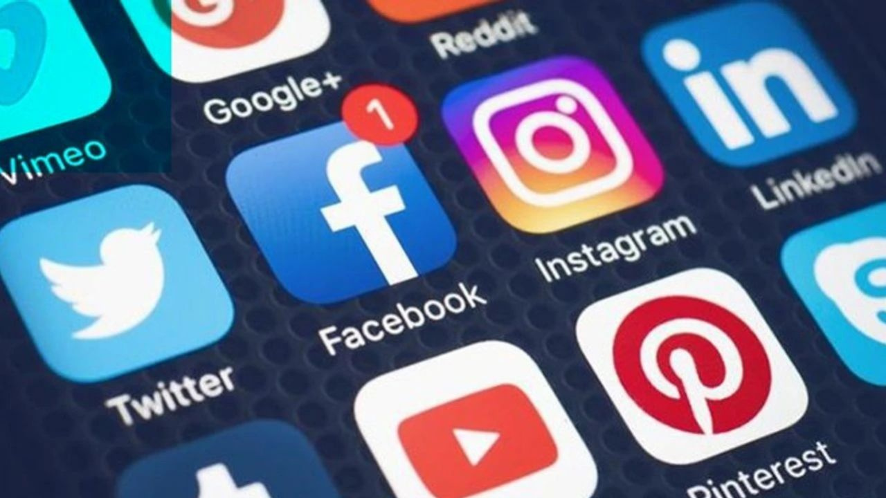 Sosyal medya devleri tahtı kaptırdı! ChatGPT en çok indirilen uygulama oldu