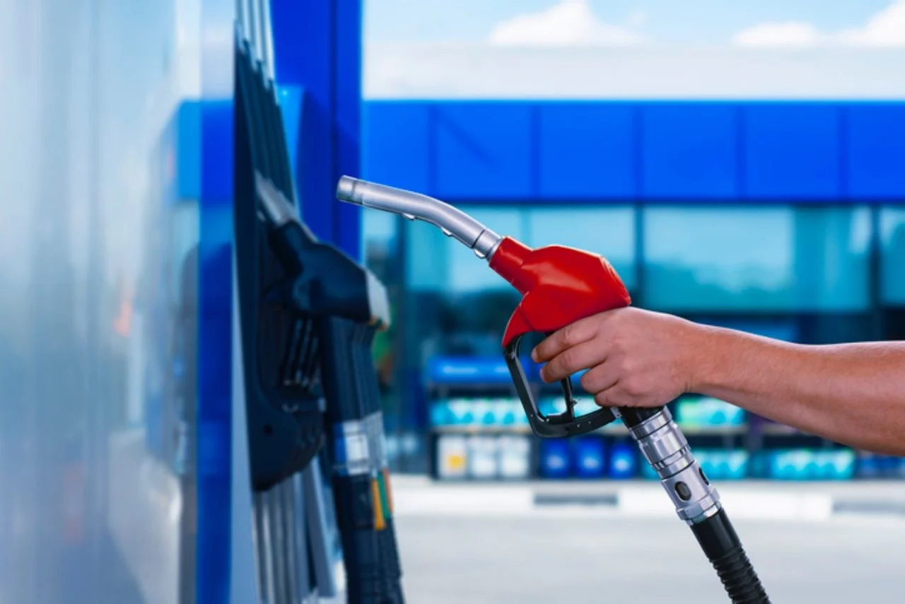 Benzinin ardından motorine zam geliyor! Fiyatlar bir kez daha değişiyor