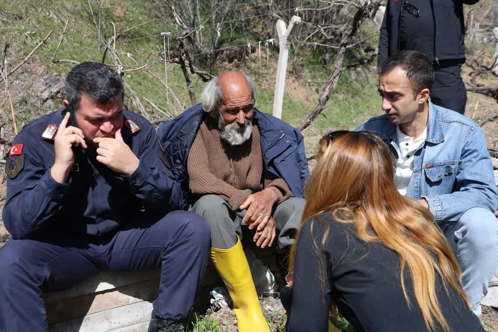 Elazığ'da mucize kurtuluş: 65 yaşındaki Suat Amca 41 saat sonra çalılıkta bulundu, bir parça ekmekle hayatta kaldı