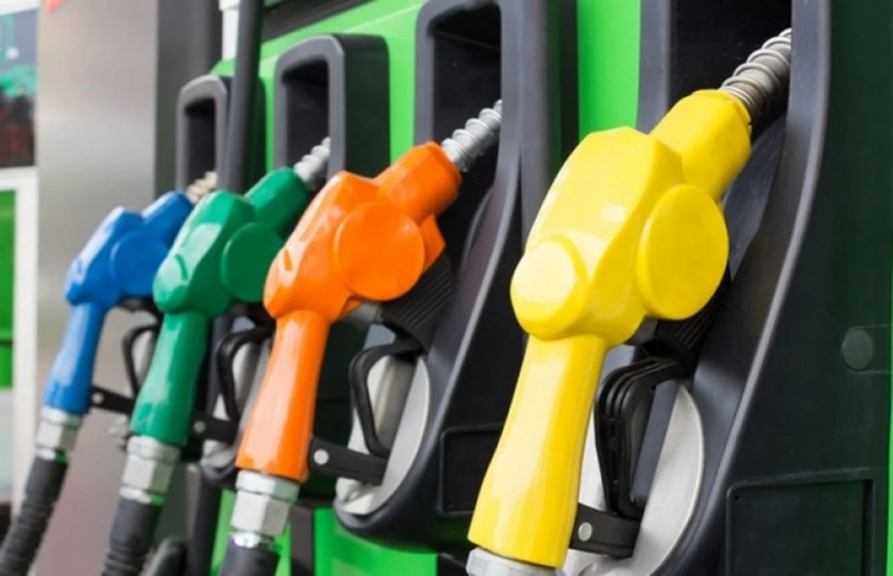 Benzine gelen peş peşe zammın ardından sıra motorinde! Motorine zam geliyor! İşte 19 Nisan 2025 güncel akaryakıt fiyatları