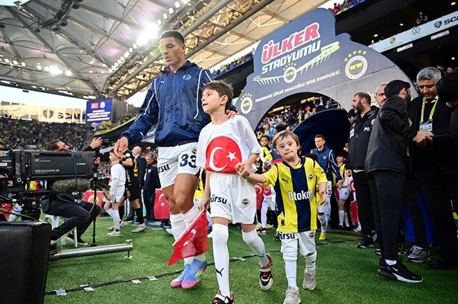 Nihat Kahveci "Yapılacak tek şey var" dedi ve Ali Koç'a bomba bir çağrıda bulundu!