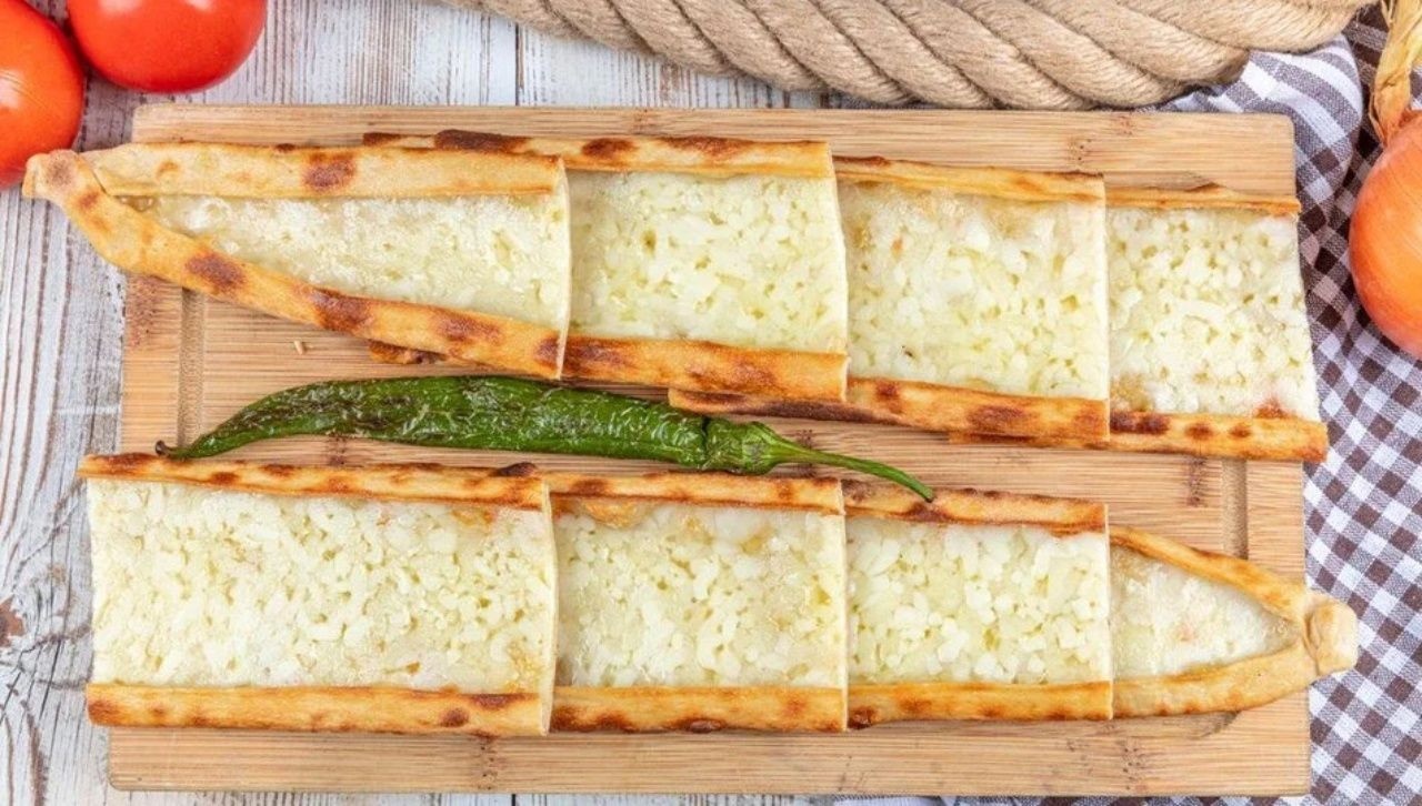 Bakanlıktan eritme peynir düzenlemesi! Kaşarlı pide ve tost tarihe karışıyor