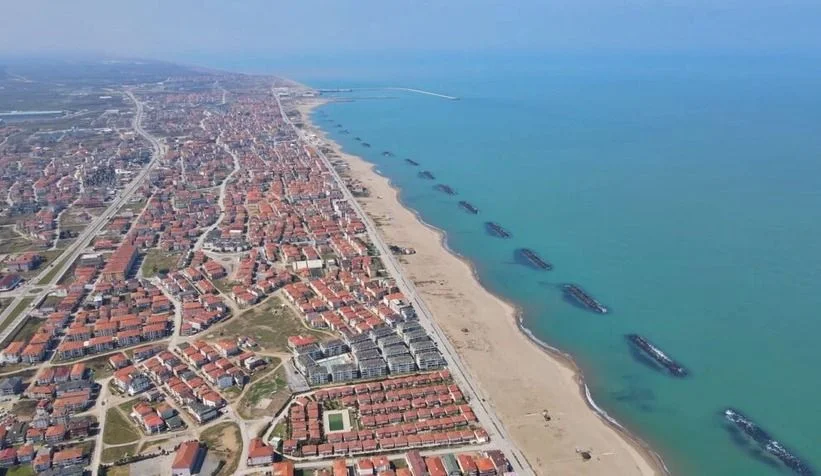 Doğal değil yapay felaket! Karadeniz Karasu’yu yutuyor! O mahallelerde tüm binalar yıkılacak!