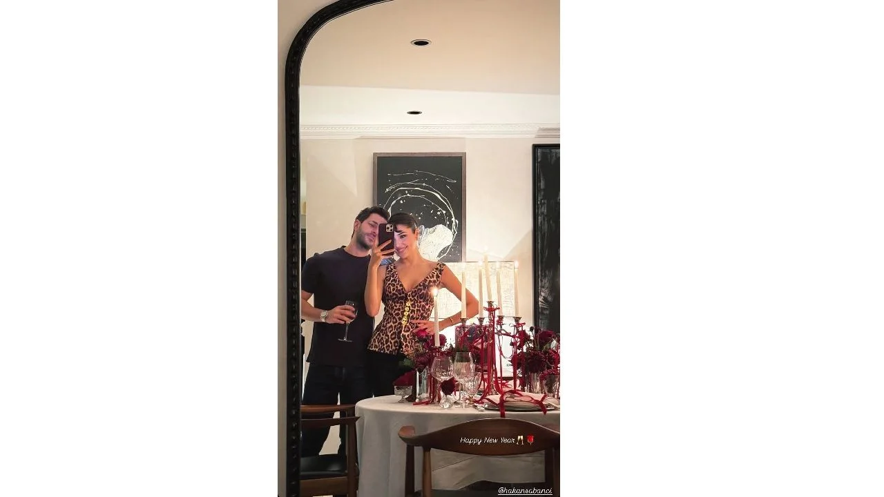 Hande Erçel ve Hakan Sabancı'dan romantik tren pozları: Evlilik çanları mı çalıyor?