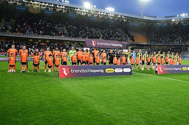 Nihat Kahveci'den Fenerbahçe - Başakşehir maçı sonrası bomba tepki: 'Teşekkür ederiz' derim" ya yeter artık ya!