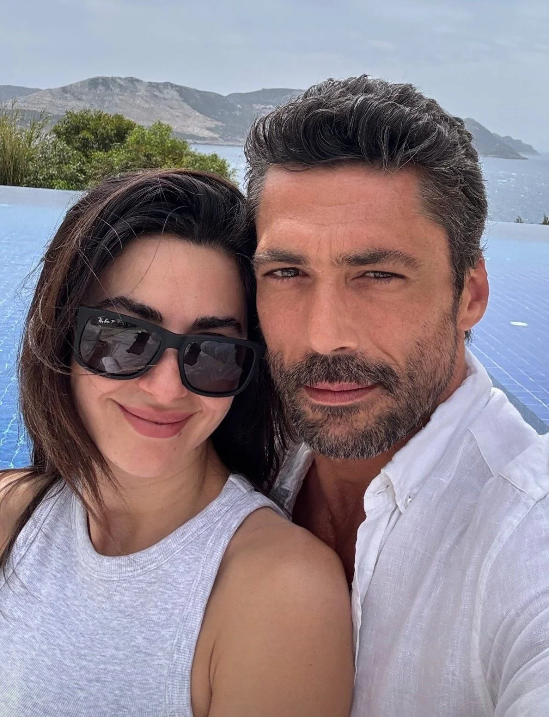 Nesrin Cavadzade, transparan tarzıyla sosyal medyayı kasıp kavurdu