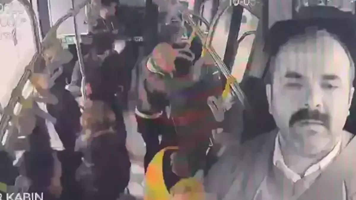Metrobüs faciası göz göre göre gelmiş! İBB'nin ölümcül hatası... Şoförlere sadece 2 haftalık eğitim verildi...
