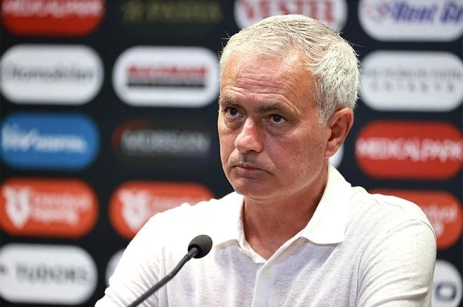 Jose Mourinho'dan bomba gibi itiraf: Büyük bir darbe oldu!