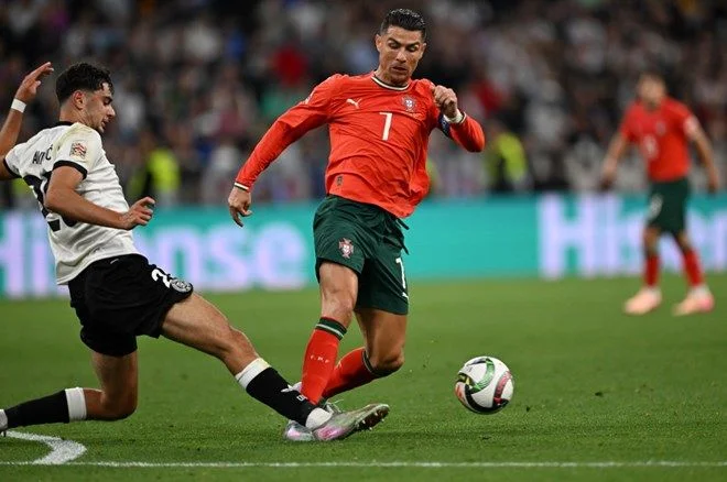 Bütün dünya, Cristiano Ronaldo'nun Almanya maçında yaptığını konuşuyor: Ülkesi ayağa kalktı