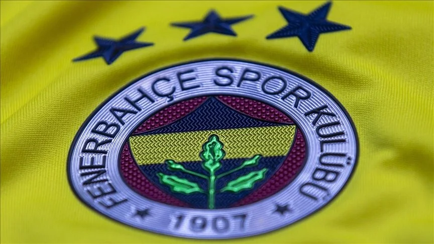 Fenerbahçe'de Şok Ayrılık: Takımdan Ayrılıp Dünyanın En İyi Ligine Gitti