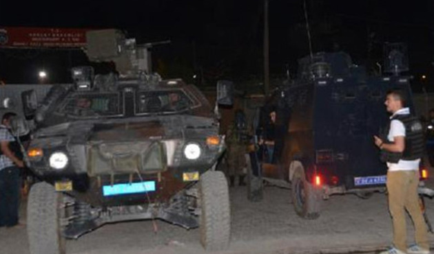Vali'den DHA muhabirine ağır sözler: Muhabir değil, muhbir!