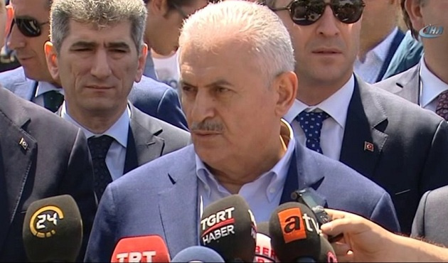 Başbakan'dan Rakka'daki Öcalan posteri rezaleti için ABD'ye sert tepki!