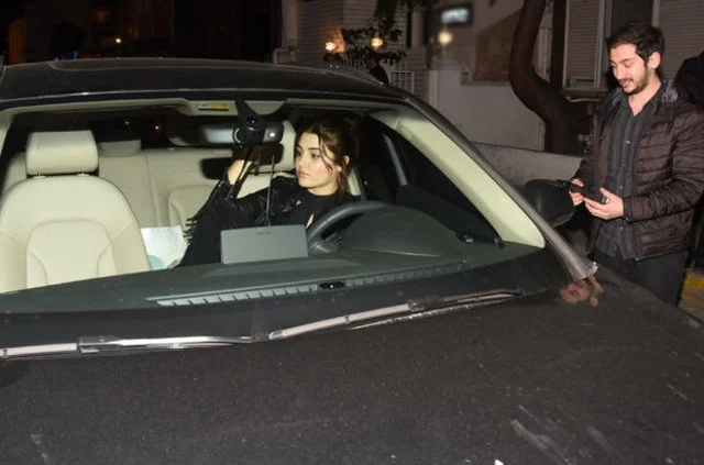Hande Erçel: "Yanlış bir şey yazılmasın"