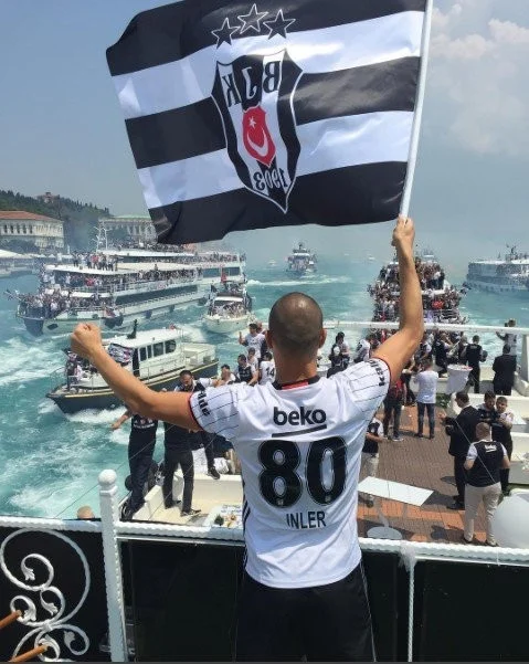 Kare kare şampiyonluk kutlamaları!