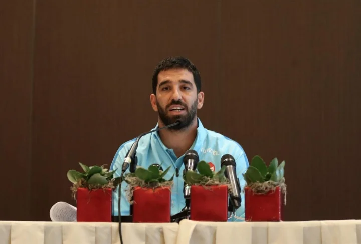 Arda Turan'ın yanında olan 8 futbolcu