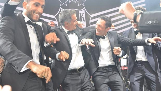 Beşiktaş'tan muhteşem kutlama!