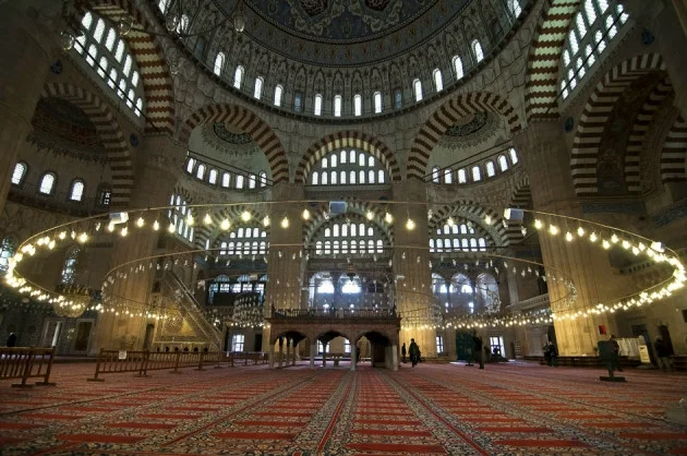 Muhteşem Camilerimiz...