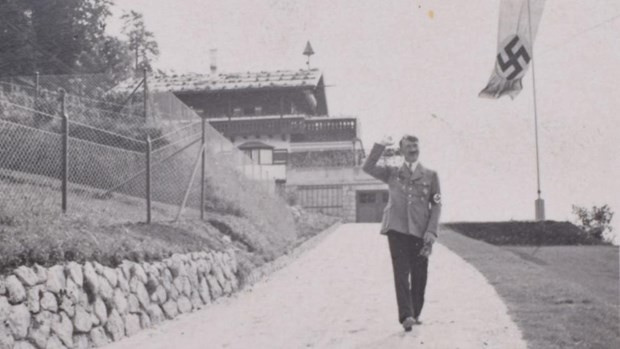 Hitler'in sevgilisinin gizemli albümü!