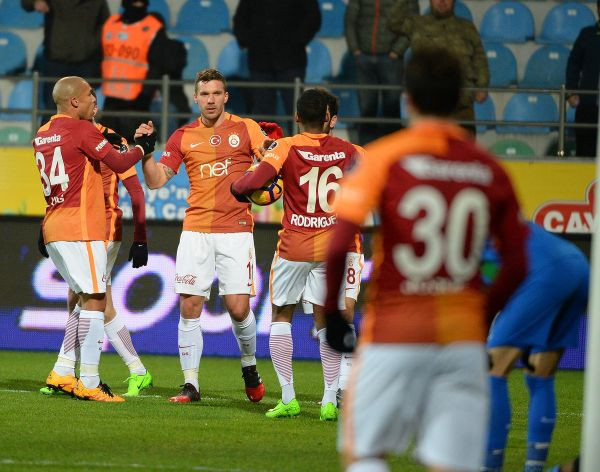 Çaykur Rizespor - Galatasaray | Maç özeti ve Podolski'nin golü