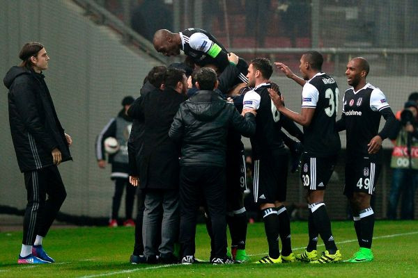 Beşiktaş 1-1 Olympiakos | Maç özeti ve Aboubakar'ın golünü izle