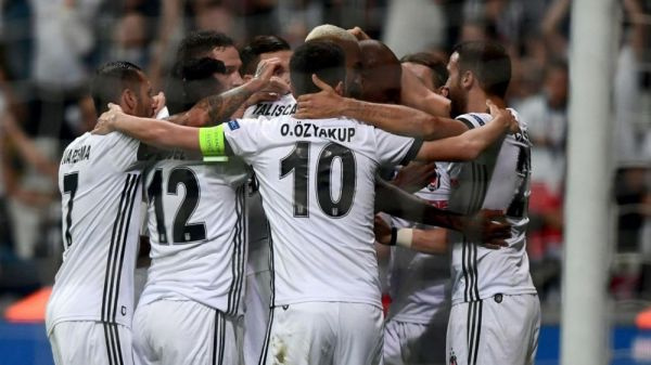 besiktas-goal-celebration-9262017-ucl_11y9ndr0ys17k1f9337vwleid4