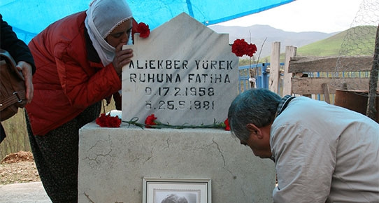 ali_ekber_yArek